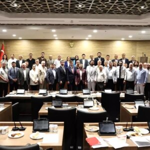 kutahya belediye meclisinden seffaf ve katilimci toplanti ZlffUasg