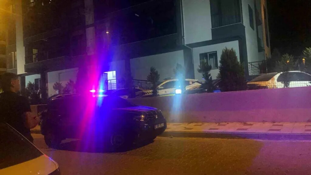 muglada 43 yasindaki kadin olu bulundu y533gIZs