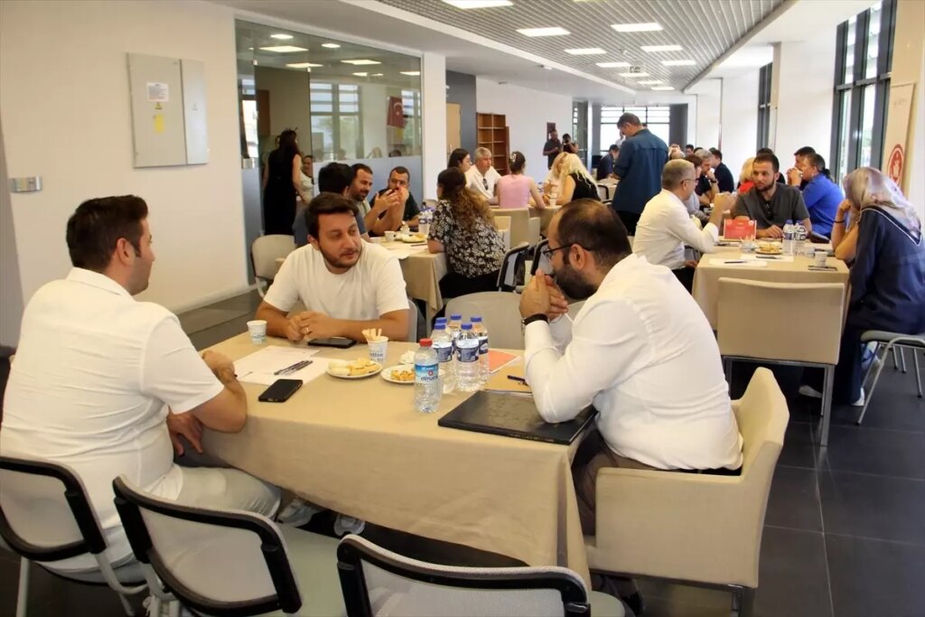 sinopta 1 yaslilik calistayi duzenlendi naIpk9Ru