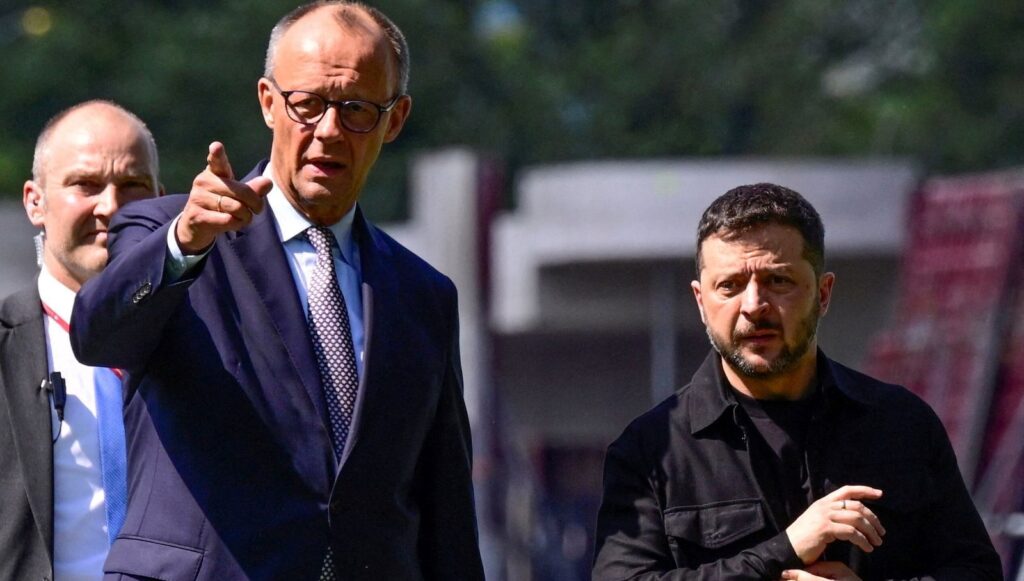 zelenskiden berline surpriz ziyaret AzwcNkdH