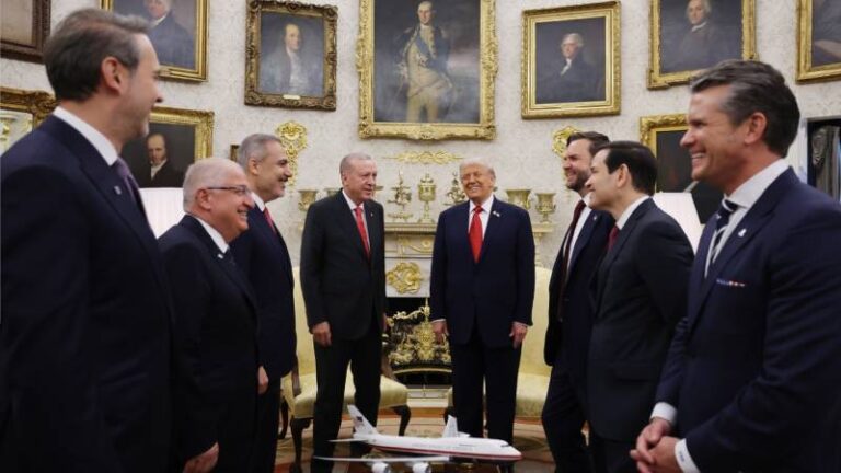 akp sozcusu celikten cumhurbaskani erdoganin trump ile gorusmesine iliskin aciklama yeni diplomatik sayfalar acacak QdAOyr21