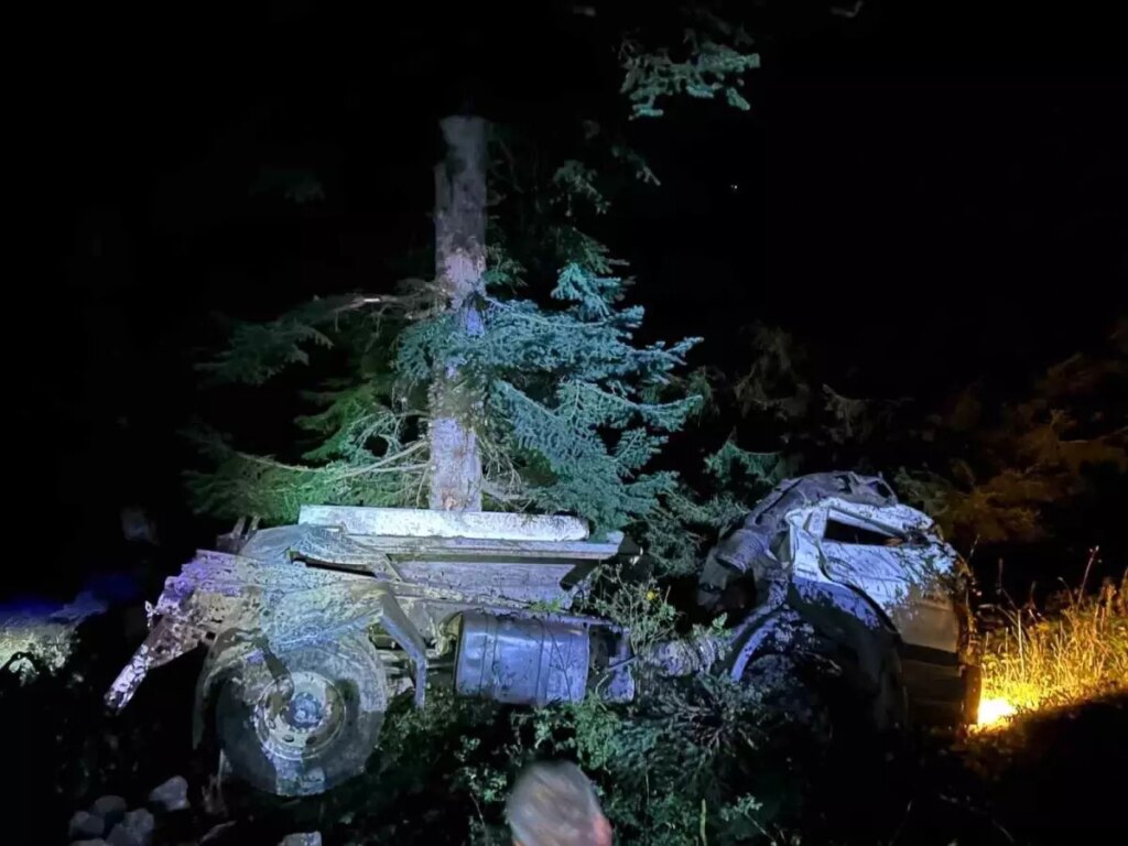 artvinde feci kaza esini kaybetti CiKNwxuP