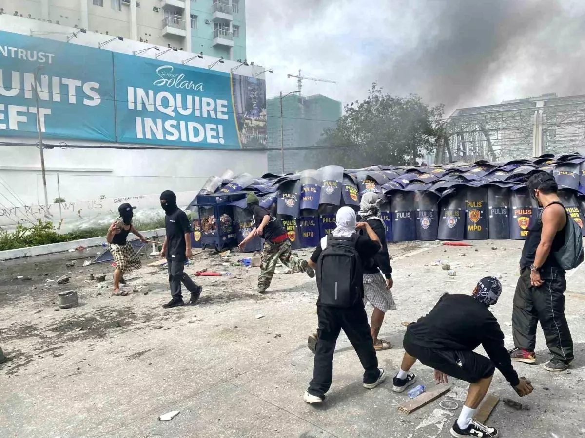 manilada yolsuzluk protestosu ZNzGNzqa