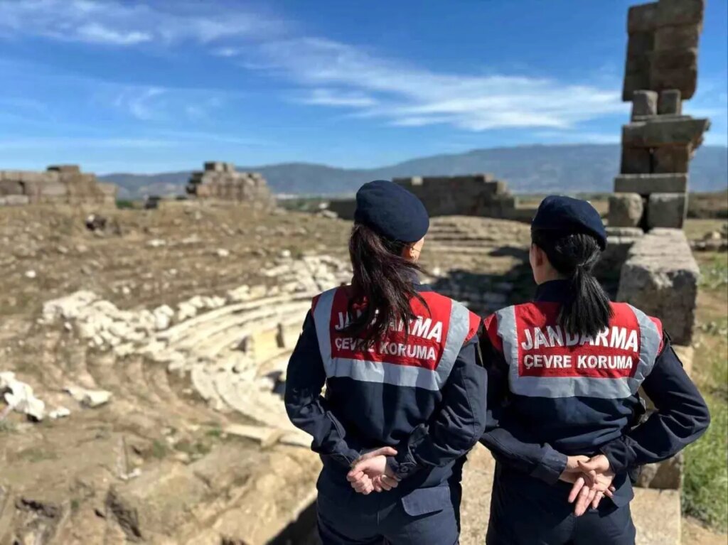 alabanda antik kentinde jandarma kontrol faaliyeti kiYqRin3.jpg