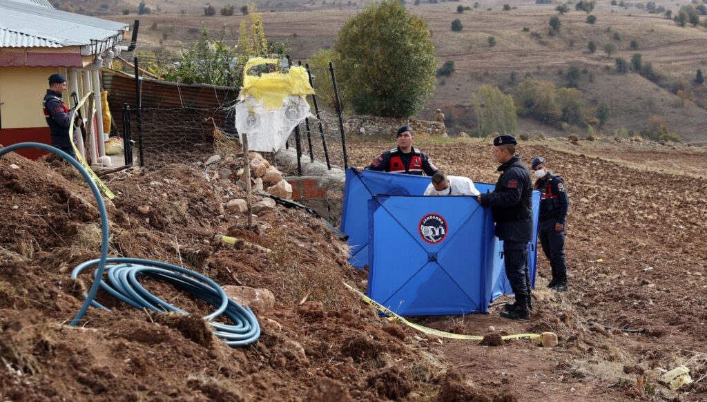 arazi anlasmazligi kanli bitti 1 olu RU7udIRU.jpg