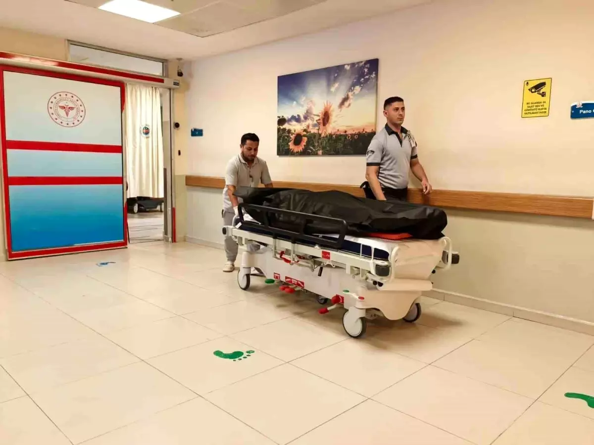 bursada misir uyruklu adam arkadaslari tarafindan hareket halinde bulundu hayatini kaybetti 4ryIrYcN.jpg