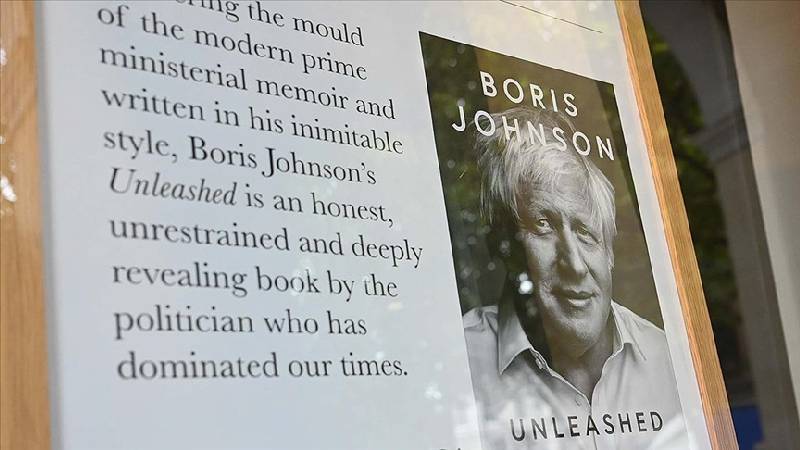 eski ingiltere basbakani johnson kitaplarimi yazarken yapay zek dan faydalandim chatgpt harika gmTLHbiw.jpg