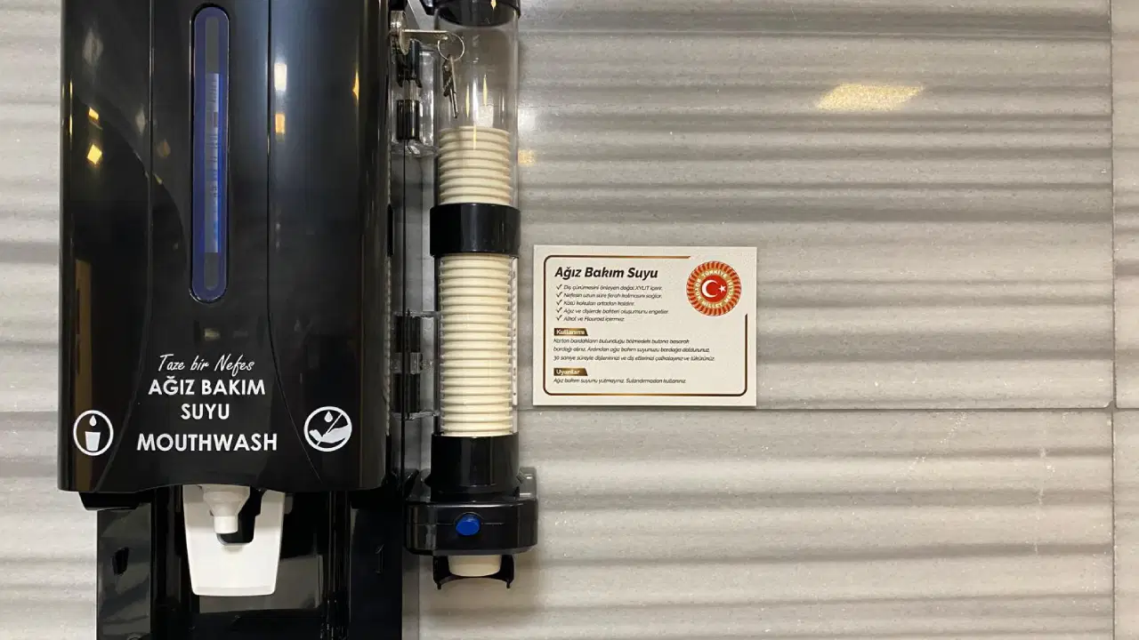 tbmmnin yeni doneminde milletvekillerine agiz bakimi icin makine Yv5r2Iw6.jpg